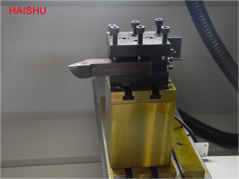 輪轂拉絲機(jī)發(fā)展?jié)摿楹稳绱舜? />我國(guó)已經(jīng)明確立法提倡翻新汽車(chē)輪轂的使用了?！吨腥A人民共和國(guó)循環(huán)經(jīng)濟(jì)促進(jìn)法》第四章第四十條規(guī)定：國(guó)家支持企業(yè)開(kāi)展機(jī)動(dòng)車(chē)零部件、工程機(jī)械、機(jī)床等產(chǎn)品的再制造和翻新。</div>
                    </li><li id=